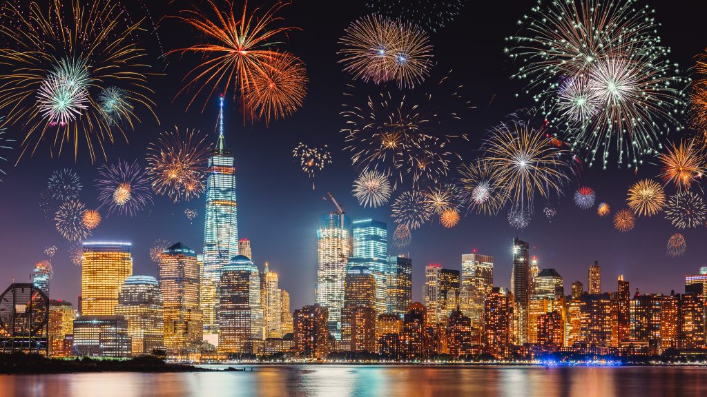 Capodanno a New York crociere, sfere luminose e feste