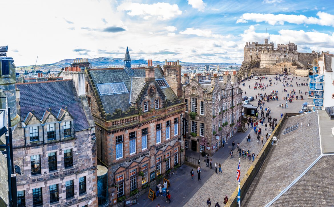 Old town with Royal Mile, Edinburgh, Scotland