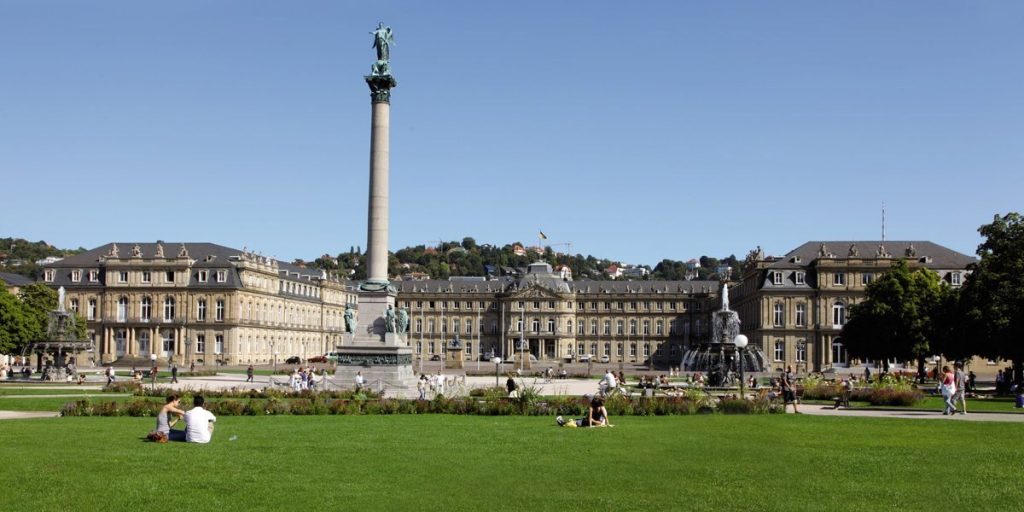 Schlossplatz, Stoccarda