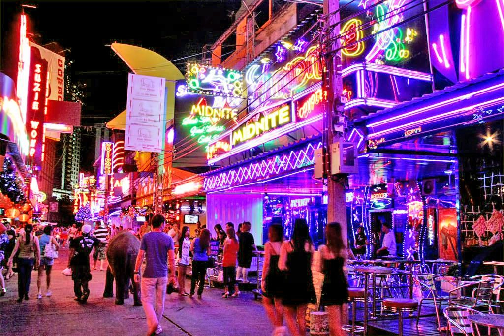 La Royal City Avenue, Bangkok